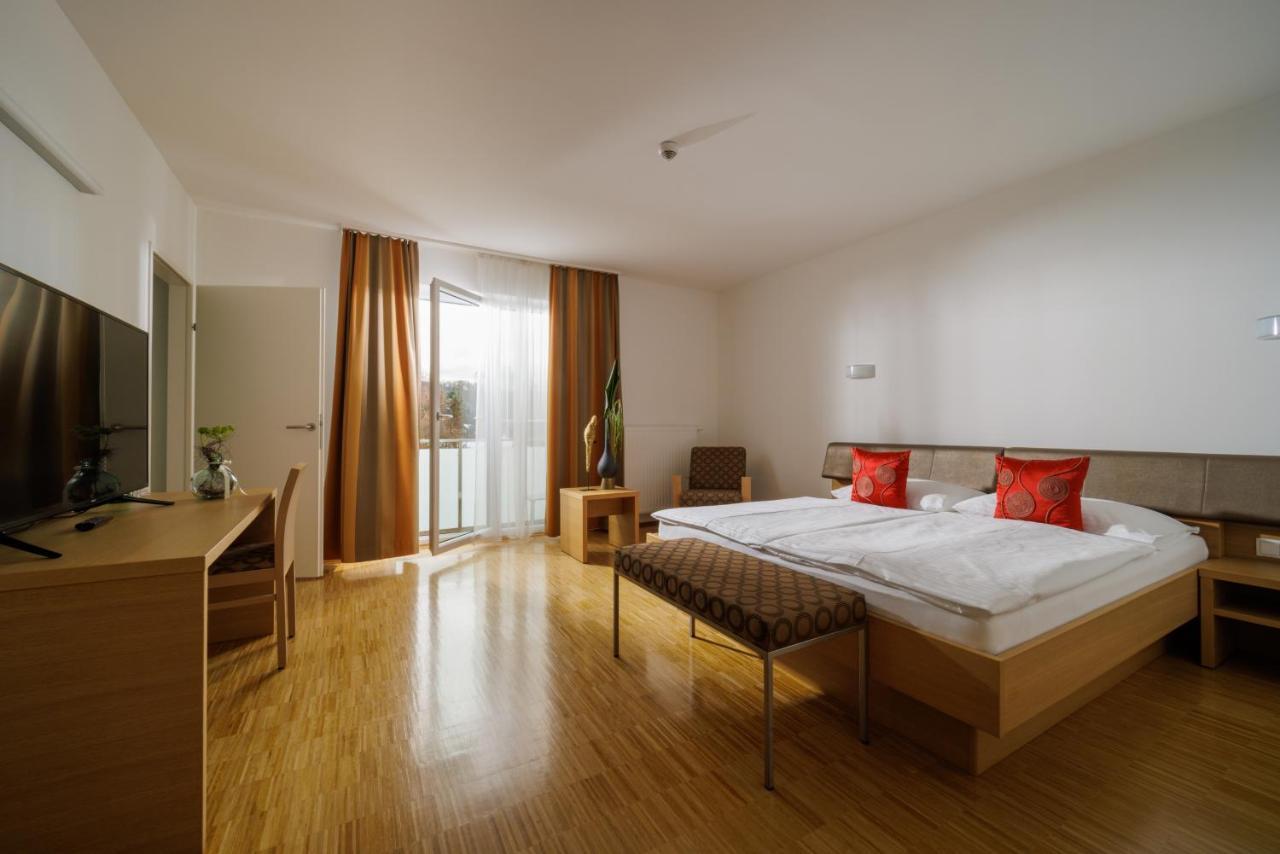 Hotel Garni Toscanina - Adults Only Bad Radkersburg Exteriör bild